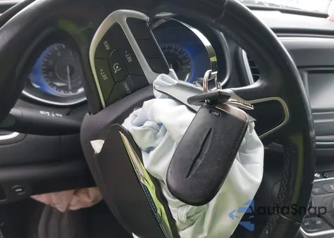 2015 Chrysler 200 Limited z USA, uszkodzony, nr VIN 1C3CCCAB7FN536823